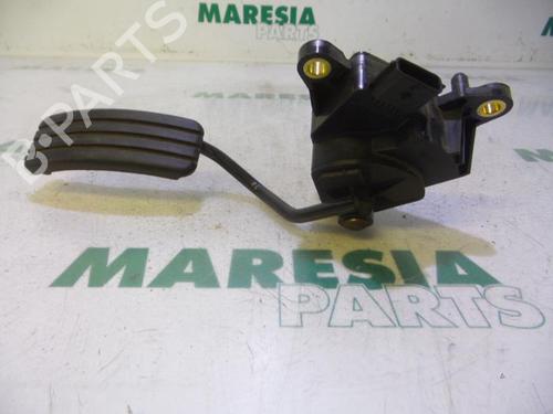 Used Electronic module Electronic module RENAULT MEGANE II (BM0/1_, CM0/1_) 1.4 16V (BM0B, CM0B) (98 hp) 31518639 31518639