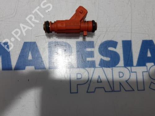 Used Injector PEUGEOT 206 CC (2D) 1.6 16V (2DNFUF, 2DNFUR) (109 hp) 31521156