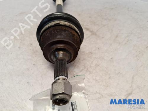 Right front driveshaft CITROËN C4 CACTUS 1.2 THP 110 | BP31518661M39