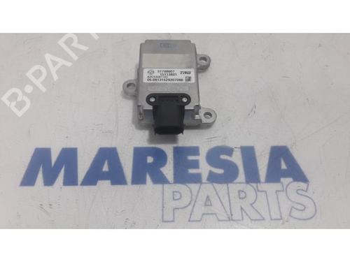 Used Electronic module FIAT CROMA (194_) 2.2 16V (147 hp) 31437646