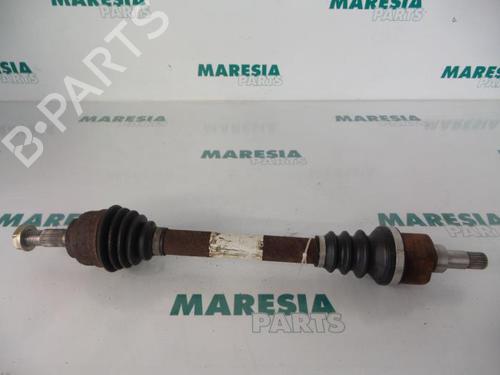 Used Left front driveshaft PEUGEOT 307 (3A/C) 1.4 (75 hp) 31520298