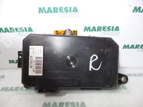 Used Control unit FIAT STILO (192_) 1.2 16V (192_XA1B) (80 hp) 31474862