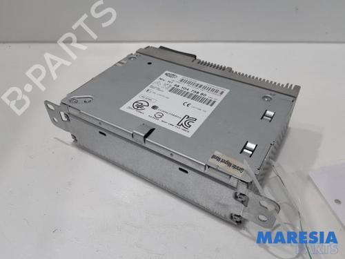 Used Radio CITROËN C4 CACTUS 1.2 VTi 82 (82 hp) 31532491