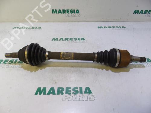 Used Left front driveshaft PEUGEOT 5008 (0U_, 0E_) 1.6 16V (120 hp) 31470936
