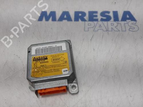 Used ECU airbags PEUGEOT 206 Hatchback (2A/C) 1.1 i (60 hp) 31498548