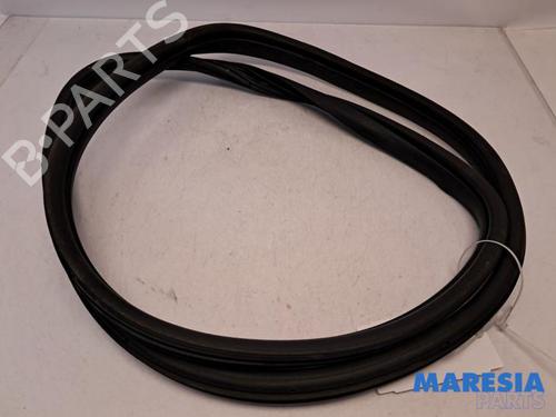 rubber-door-seal-fiat-panda-312_-319_-2012-31503230 main image