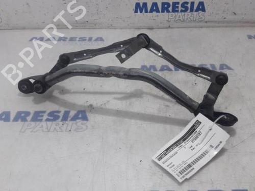 Used Front wipers mechanism RENAULT TWINGO II (CN0_) 1.2 16V (CN0K, CN0V, CN0A) (76 hp) 31409397