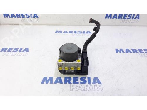Used ABS pump PEUGEOT 107 (PM_, PN_) 1.0 (68 hp) 31489977