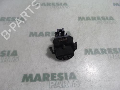 Used Electronic sensor CITROËN C5 I Break (DE_) 2.0 HDi (DERHZB, DERHZE) (109 hp) 31464976