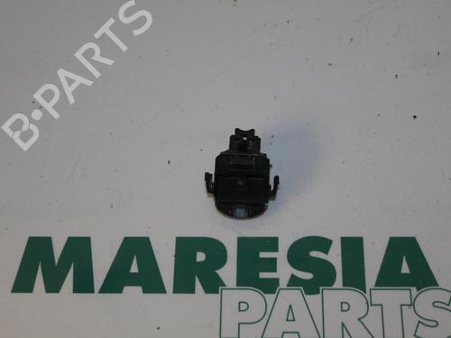 Módulo eletrónico CITROËN C5 I Break (DE_) 2.0 16V (DERFNF, DERFNC, RERFNC) (136 hp) 31420399