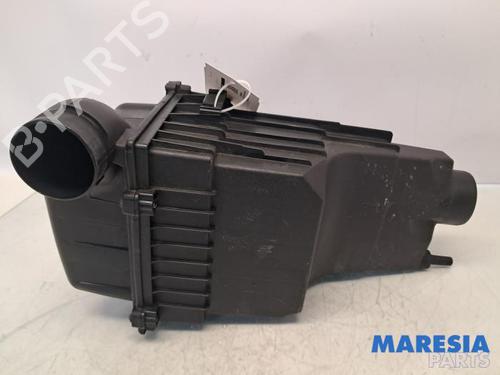 Used Air filter box PEUGEOT 206 Hatchback (2A/C) 1.4 i (75 hp) 31450046