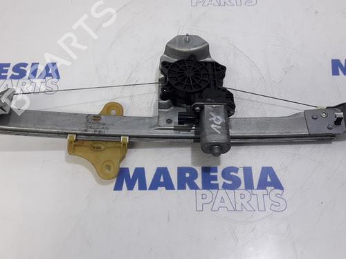 front-right-window-mechanism-renault-clio-iv-grandtour-kh_-2012-2013-2014-2015-2016-2017-2018-2019-2020-2021-31389722 main image