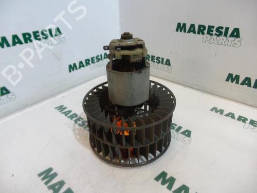 Used Heater blower motor RENAULT CLIO I (B/C57_, 5/357_) 1.2 (B/C/S57A, B/C57S, 5/357F, 5/357J, 5/357L, 5/357R) (58 hp) 31509385