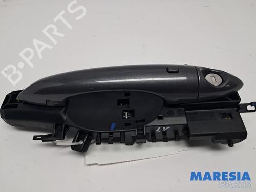 Used Front left exterior door handle Front left exterior door handle 39449606 39449606