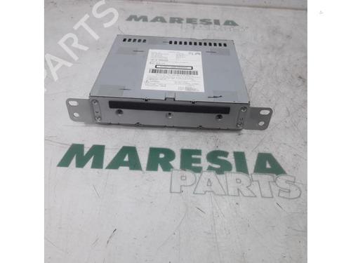 Used Radio Radio PEUGEOT 308 SW II (LC_, LJ_, LR_, LX_, L4_) 1.6 BlueHDi 120 (120 hp) 31385729 31385729