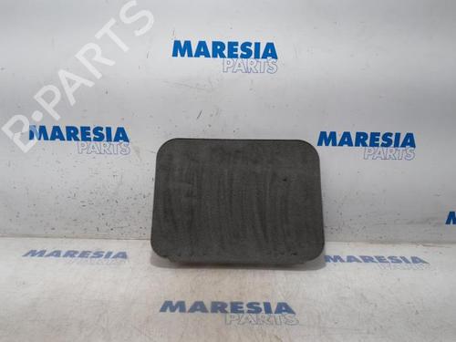 Used Luggage compartment floor RENAULT KANGOO / GRAND KANGOO II (KW0/1_) 1.6 16V (KW03, KW09, KW0D, KW0U, KW0W, KW13) (106 hp) 31504763