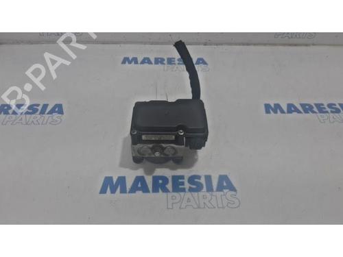 Used ABS pump FIAT PUNTO EVO (199_) 1.3 D Multijet (84 hp) 31461858