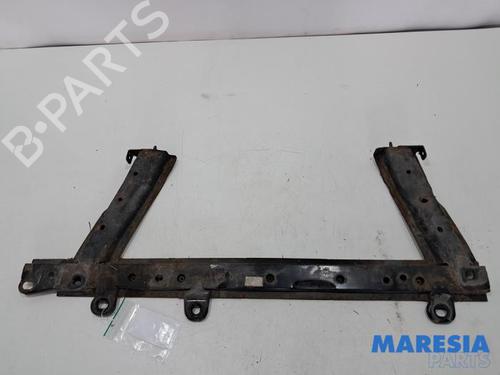 Used Crossmember RENAULT CLIO IV Grandtour (KH_) 1.5 dCi 90 (KHN3, KHN4) (90 hp) 31502861