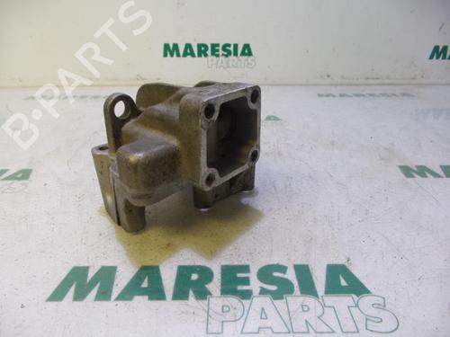 gearbox-mount-fiat-stilo-192_-2001-2002-2003-2004-2005-2006-2007-2008-2009-2010-31498122 main image