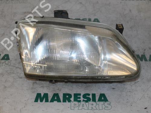 Used Right headlight RENAULT MEGANE Scenic (JA0/1_) 1.6 16V (JA0B, JA04, JA11, JA00) (107 hp) 31421470