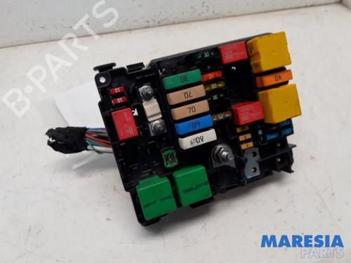 Fuse box CITROËN C4 CACTUS 1.2 VTi 82 | BP31419990E1
