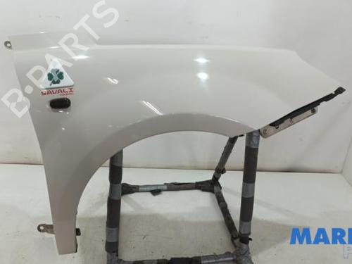 Used Right front fenders Right front fenders 37524311 37524311
