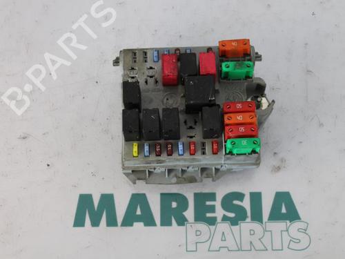 fuse-box-alfa-romeo-gt-937_-2003-2004-2005-2006-2007-2008-2009-2010-31439894 main image
