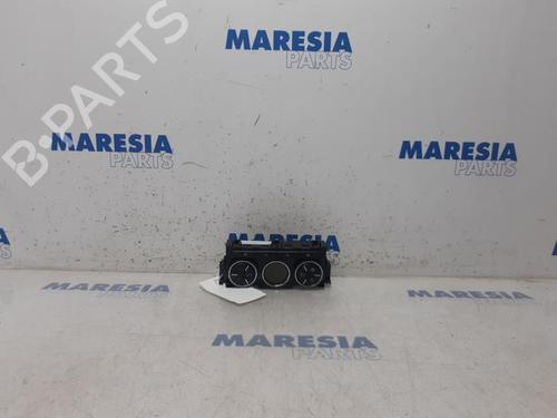 Used Climate control CITROËN C3 II (SC_) 1.2 VTi 82 (82 hp) 31406255