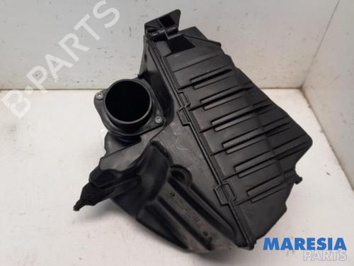 Used Air filter box RENAULT MEGANE III Grandtour (KZ0/1) 1.4 TCe (KZ0F, KZ1V) (130 hp) 31401045