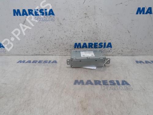 Used Radio Radio PEUGEOT 308 II (LB_, LP_, LW_, LH_, L3_) 1.2 THP 110 (110 hp) 31511043 31511043