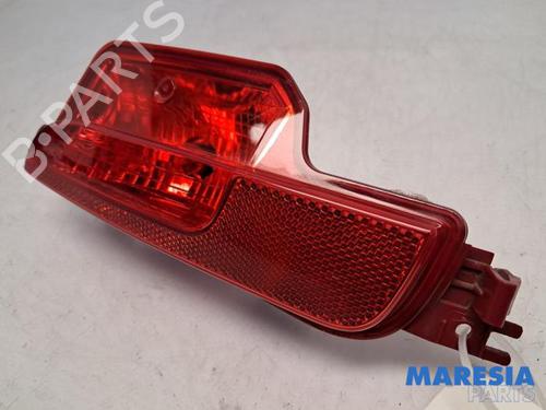 Feu de brouillard arrière ABARTH 500 / 595 / 695 1.4 (312.AXY11, 312.AXY1A) (145 hp) 31431698