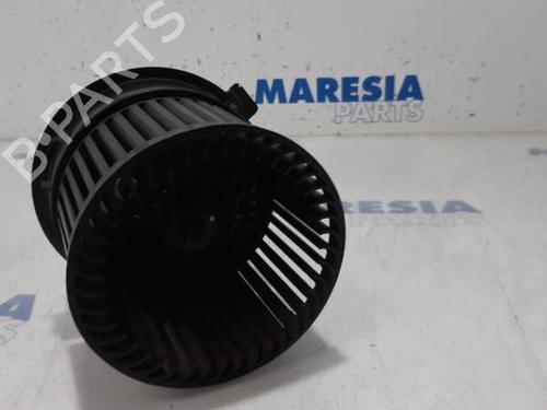 Used Heater blower motor PEUGEOT 308 I (4A_, 4C_) 1.6 16V (120 hp) 31485895