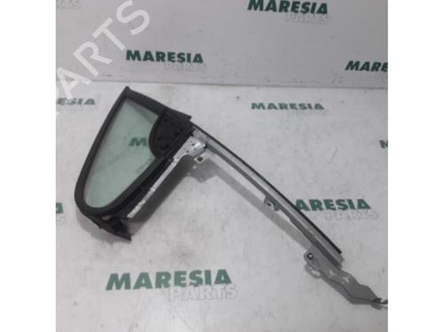 Used Front left quarter glass PEUGEOT 307 CC (3B) 2.0 16V (140 hp) 31426941