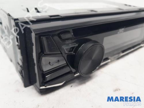 Radio RENAULT TWINGO II (CN0_) 1.2 (CN0D) | BP31479325E6