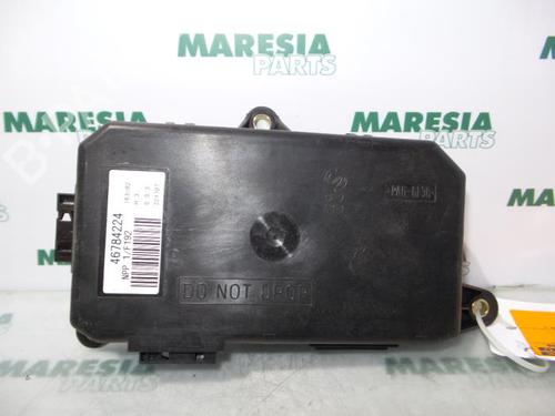 Used Control unit FIAT STILO (192_) 1.6 16V (192_XB1A) (103 hp) 31507616