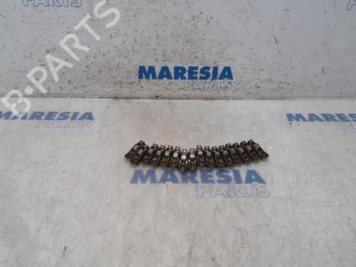 BP31401842O1 main image