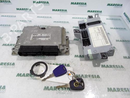 engine-control-unit-ecu-fiat-punto-188_-1999-2000-2001-2002-2003-2004-2005-2006-2007-2008-2009-2010-2011-2012-31438034 main image