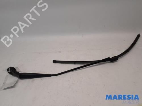 front-windshield-wiper-arm-citroen-c4-grand-picasso-ii-da_-de_-2013-31393591 main image