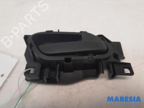 Used Front right exterior door handle PEUGEOT EXPERT Van (V_) 2.0 BlueHDi 120 (122 hp) 31416230