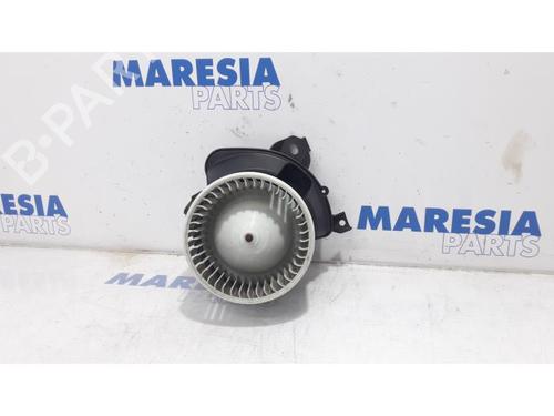 Varmeblæser OPEL COMBO Box Body/MPV (X12) 1.3 CDTI (B05) (95 hp) 31451085