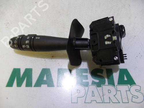 steering-column-stalk-renault-clio-ii-bb_-cb_-1998-1999-2000-2001-2002-2003-2004-2005-2006-2007-2008-2009-2010-2011-2012-2013-2014-2015-2016-31500470 main image