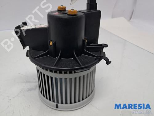 Used Heater blower motor FIAT 500 (312_) 1.2 (312AXA1A) (69 hp) 31424310