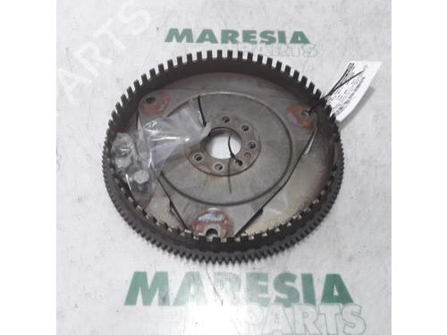 Used Flywheel PEUGEOT 307 CC (3B) 2.0 16V (136 hp) 31497140