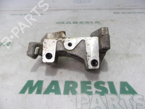 Used Gearbox mount PEUGEOT EXPERT Van (VF3A_, VF3U_, VF3X_) 1.6 HDi 90 16V (90 hp) 31527886