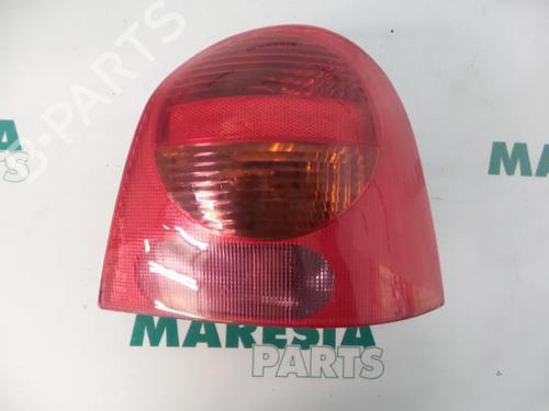 right-taillight-renault-twingo-i-c06_-1993-1994-1995-1996-1997-1998-1999-2000-2001-2002-2003-2004-2005-2006-2007-2008-2009-2010-2011-2012-31505156 main image