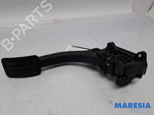 Pedal PEUGEOT 308 II (LB_, LP_, LW_, LH_, L3_) 1.2 THP 110 (110 hp) 31416529
