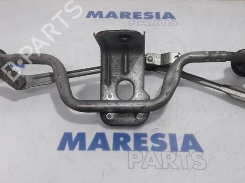 front-wipers-mechanism-citroen-jumpy-ii-van-2007-2008-2009-2010-2011-2012-2013-2014-2015-2016-31507073 main image