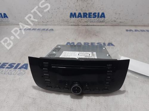 Used Radio FIAT PUNTO EVO (199_) 1.4 LPG (78 hp) 31462817