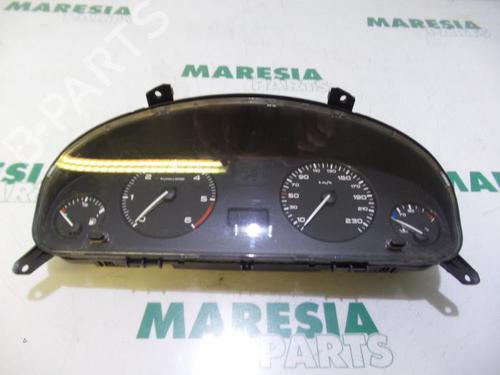 Used Instrument cluster PEUGEOT 406 Break (8E/F) 2.0 HDI 110 (109 hp) 31476225