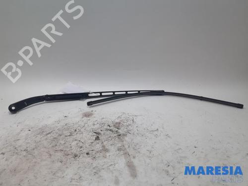 Used Front windshield wiper arm CITROËN C5 III (RD_) 1.6 THP 155 (RD5FV8, RD5FNA) (156 hp) 31383425